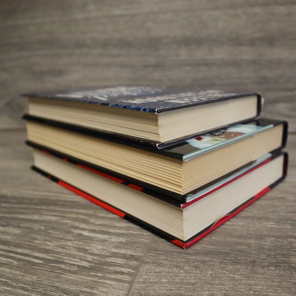 Colleen McCullough Series Lot of 3 Carmine Delmonico Mystery books - Picture 4 of 12